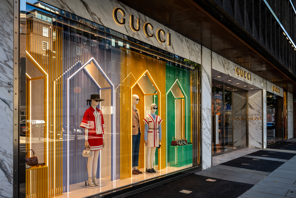 Kering share price has gone parabolic in the past few months, making it one of the best-performing companies in the CAC 40 Index. It has jumped from a low of €147.20 in August to a high of €353 last week, which is a 140% jump. This article explores why the KER stock price has jumped and what to expect.Kering share price jumped as its turnaround continuesKering, the parent company of Gucci, Saint Laurent, Balenciaga, and Bottega Veneta, has done well this year. It has moved from being the worst-performer in the CAC 40 Index to one of the best this year. One of the approaches has been to divest its <a href="https://invezz.com/news/2025/10/18/kering-in-talks-to-sell-beauty-business-to-loreal-for-4b-report/">beauty division to L’Oreal</a><strong>, </strong>in a deal valued at over €4 billion. This deal included the House of Creed, a perfume maker that it bought in 2023. Also, the two companies will continue to collaborate on fragrance and beauty products for its brands like Gucci and Bottega Veneta.In addition to this, the company sold over €1.3 billion in real estate assets. These asset sales will help to reduce its huge €9.5 billion debt.The other thing that has boosted the Kering share price is its management change. It brought in Luca de Meo as CEO, as it seeks to change its business. De Meo was previously the CEO of Renault Group.Most importantly, the company, under de MEO, is hoping to <a href="https://invezz.com/news/2025/10/23/kering-shares-surge-on-gucci-revival-is-a-turnaround-finally-in-sight/">stabilize its key brands like Gucci</a> and Bottega Veneta.Kering earnings were better than expectedThe Kering share price has done well after the company published earnings that were better than expected. The most recent results showed that its third-quarter revenue dropped to €3.41 billion, down from the previous €3.786 billion. This decline was spread across most of its businesses. Gucci sales plunged to €1.34 billion from the previous €1.64 billion. Yves Saint Laurent’s sales dropped by 4% to €620 million. On the other hand, the company’s Bottega Veneta, Other Houses, and Kering Eyewear had some modest gains during the quarter, which helped to offset the decline in Gucci’s business.Kering stock price also rose as its Chinese business continued to stabilize. Its Asia Pacific revenue dropped by just 2% in the third quarter, much better than what analysts were expecting. Analysts are also banking on Demna Gvasalia, the new creative director who has been charged with reinvigorating the brand. However, his collection will come in Spring, calling for patience among investors. To be clear, the strong Kering stock price performance is not unique as other companies have done well. <a href="https://invezz.com/news/2025/10/15/europe-bulletin-le-pen-loses-appeal-lvmh-surges-reeves-warns-of-tax-pain/">LVMH stock price</a> has jumped by over 42% from its lowest point this year.Similarly, Christian Dior stock price has jumped to €570, up by 37% from its lowest level this year. <a href="https://invezz.com/news/2025/10/15/heres-why-the-burberry-share-price-jumped-after-lvmh-earnings/">Burberry share price</a><strong> </strong>has jumped by over 116% from the year-to-date low.Kering stock price analysis KER stock price chart | Source: TradingViewThe weekly chart shows that the Kering stock price has done well in the past few months. It jumped from a low of €146 in April to a high of €335 this month. Kering stock price has moved above the 50-week and 100-week Exponential Moving Averages (EMA), which is a bullish sign. It has moved above the 23.6% fibonacci retracement. The Relative Strength Index and the MACD indicators have continued rising. Therefore, the stock will likely continue rising as bulls target the key resistance at €400. A drop below the support at €275 will invalidate the bullish outlook.The post <a href="https://invezz.com/news/2025/10/27/heres-why-the-kering-share-price-is-firing-on-all-cylinders/">Here’s why the Kering share price is firing on all cylinders</a> appeared first on <a href="https://invezz.com/">Invezz</a>